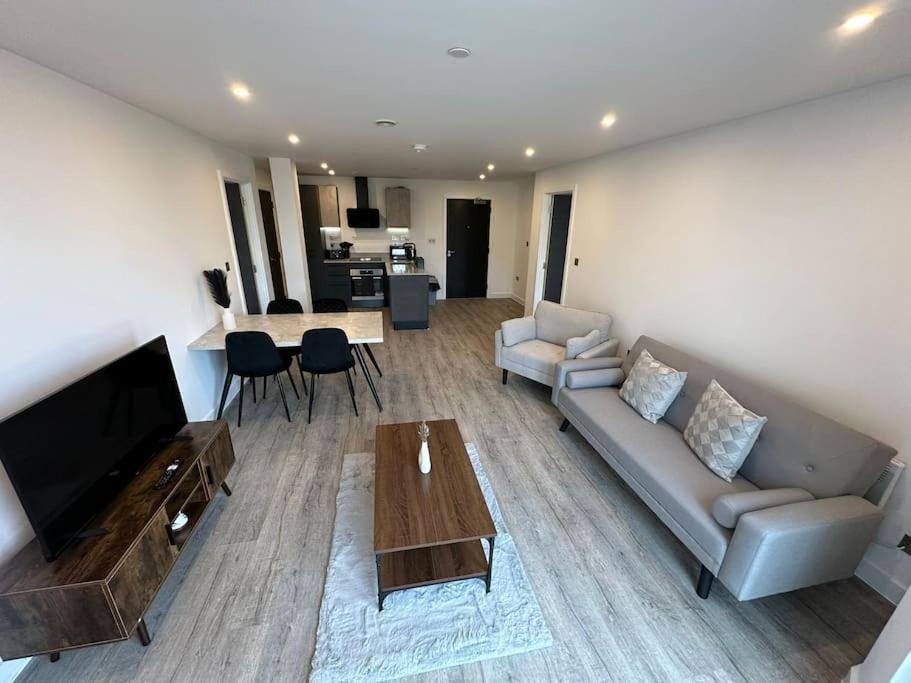 Stylish Central York Apartment Free Parking & Gym Extérieur photo