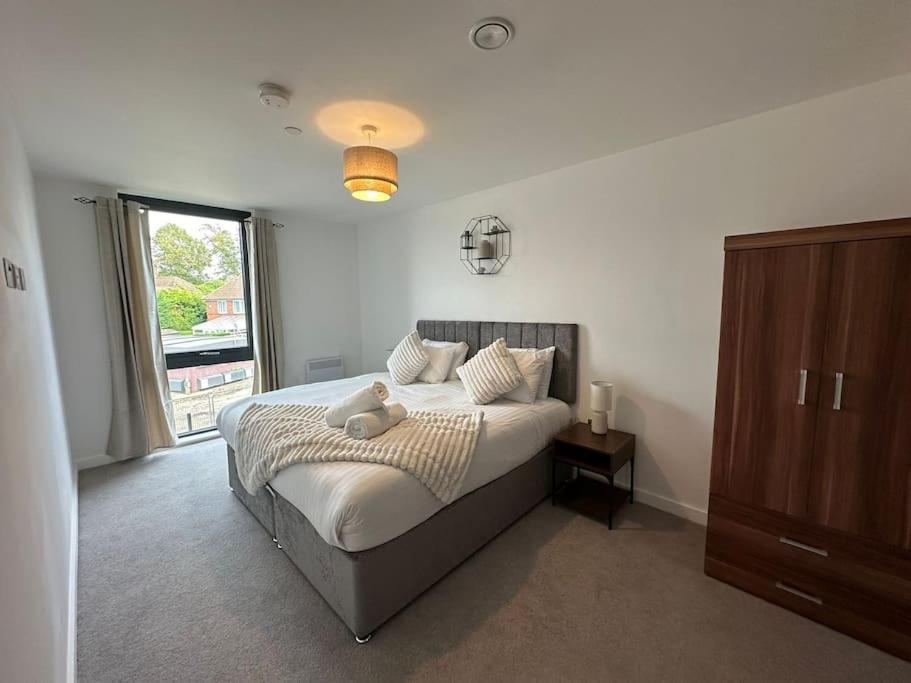 Stylish Central York Apartment Free Parking & Gym Extérieur photo